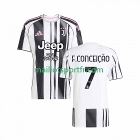 Maillot de Foot Juventus Francisco Conceicao 7 Domicile 2025/26